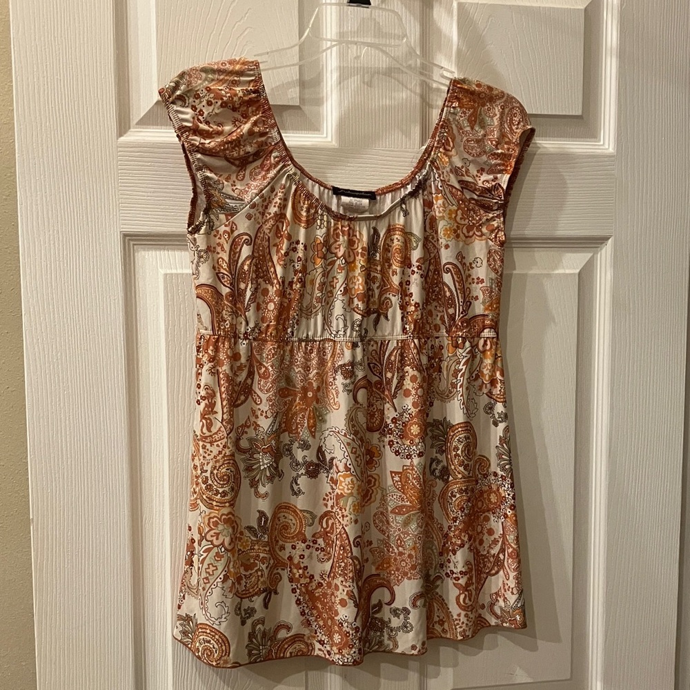 Cream Paisley Cap-Sleeve Camisole Top - Soft Summer Layer